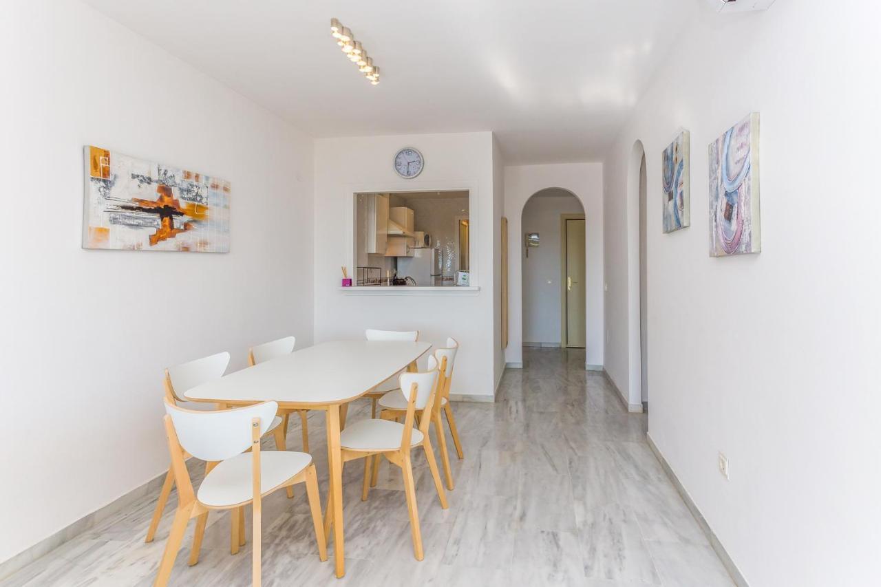 Gran Calahonda 2Br 2Ba With Terrace Wifi/Ac/Pool Διαμέρισμα Sitio de Calahonda Εξωτερικό φωτογραφία